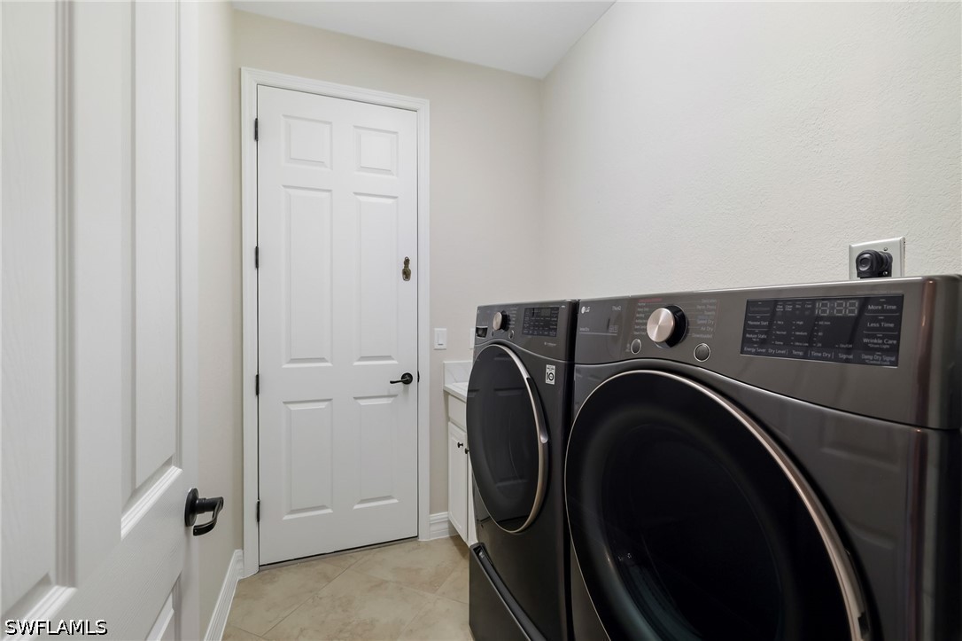 2 Bed Pool Home for Sale in Bonita Springs, photo 26