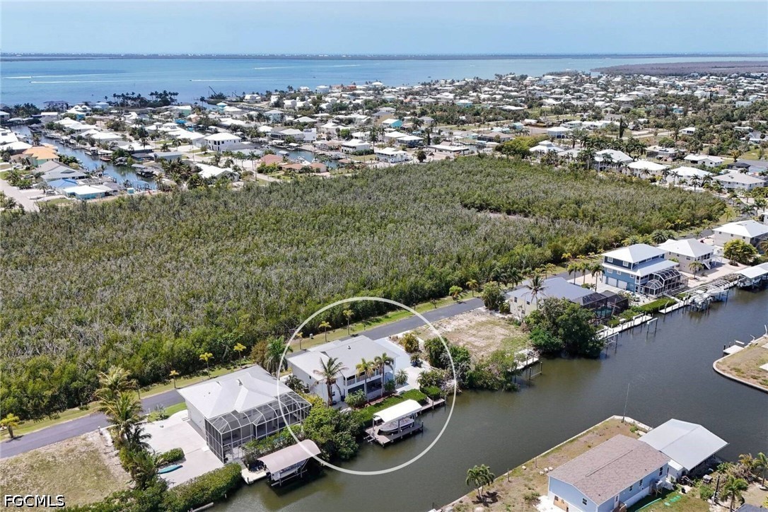 3 Bed Waterfront Home for Sale in Buttonwood Key, FL — photo 26