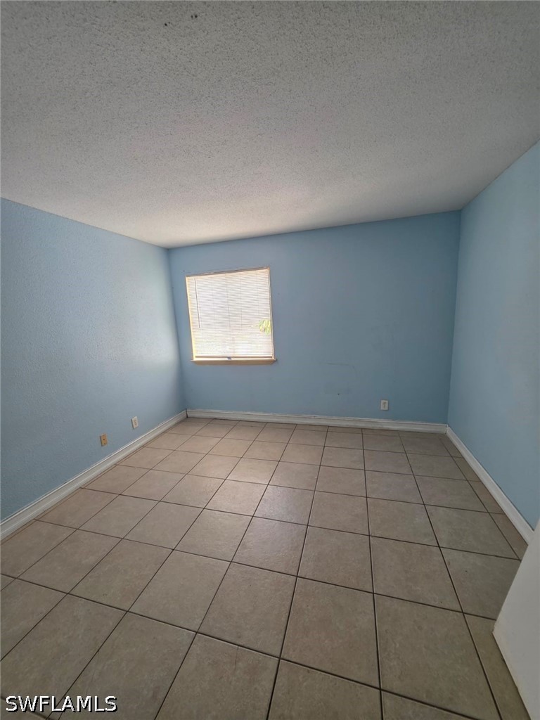 1 Bed Pool Home for Sale in Village Creek, photo 26