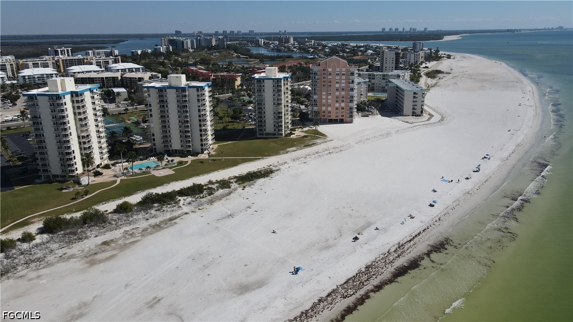 1 Bed Waterfront Home for Sale in Fort Myers Beach, photo 26