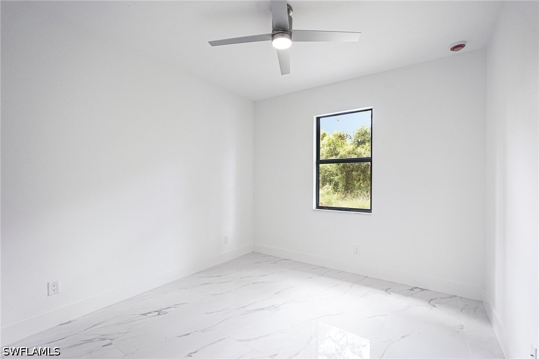 3 Bed SingleFamilyResidence for Sale in Port Charlotte, photo 26