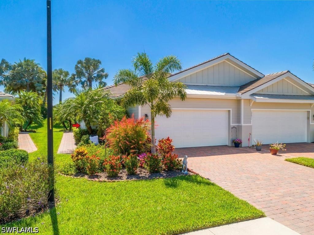 2 Bed Attached for Sale in Coral Harbor, FL, $474,000 — photo 26