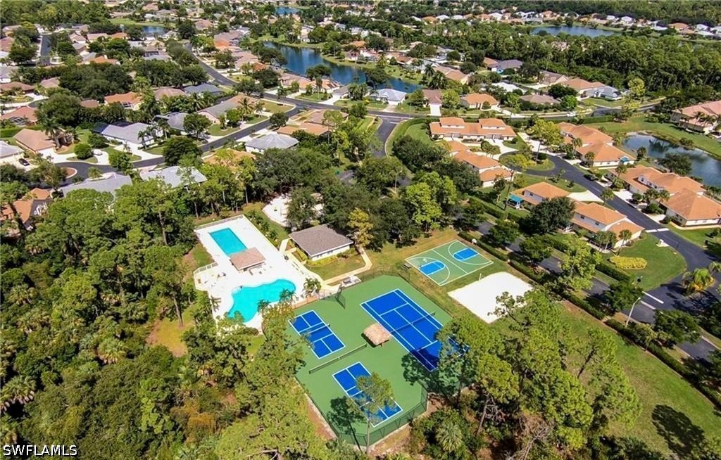3 Bed Pool Home for Sale in Briarwood, photo 26