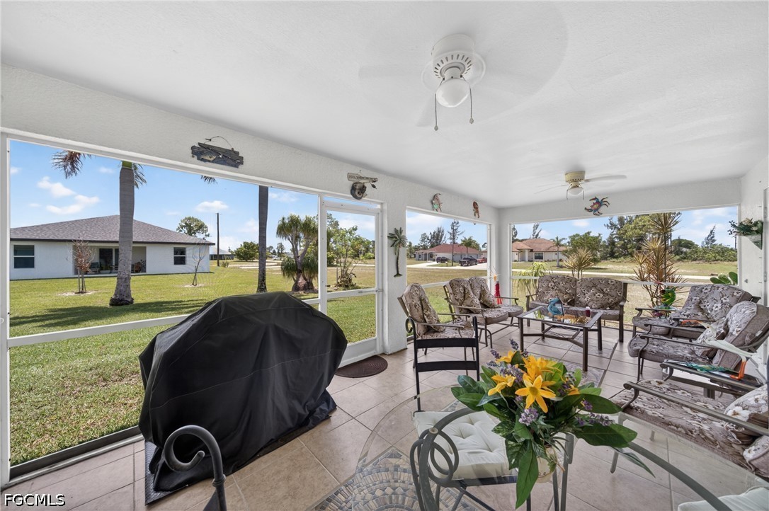 3 Bed SingleFamilyResidence for Sale in Cape Coral, photo 26