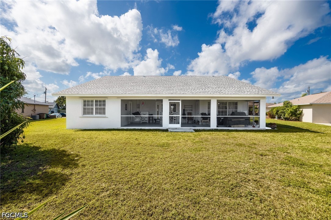 3 Bed SingleFamilyResidence for Sale in Cape Coral, photo 26