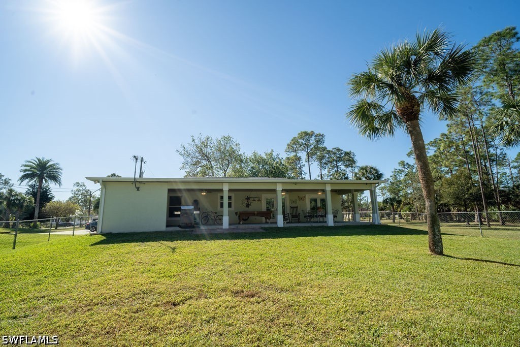 3 Bed SingleFamilyResidence for Sale in Naples, photo 26