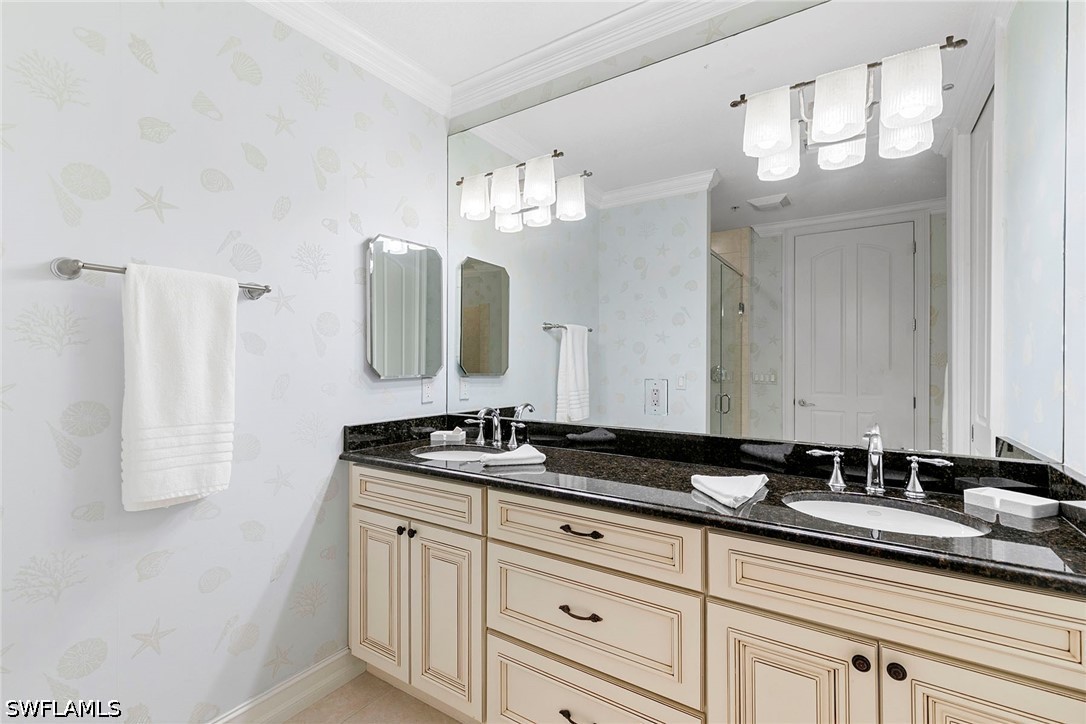2 Bed Condominium for Sale in Naples, photo 26
