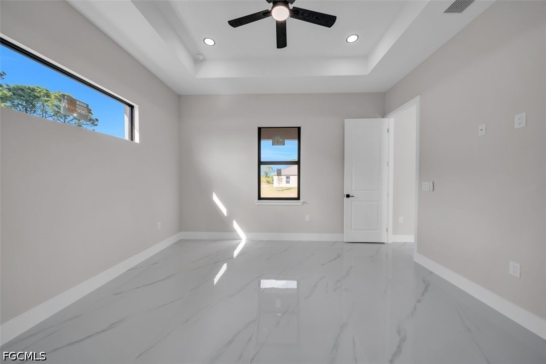 3 Bed SingleFamilyResidence for Sale in Lehigh Acres, photo 26