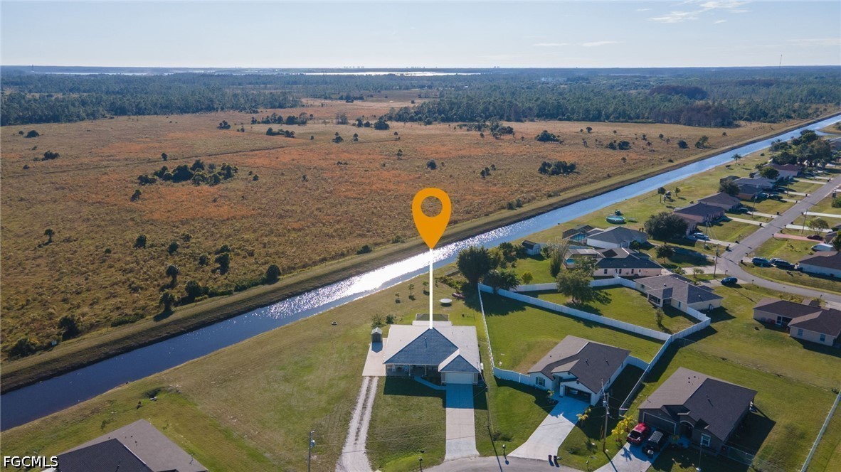 4 Bed SingleFamilyResidence for Sale in Mirror Lakes, FL — photo 26