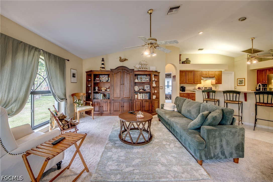 3 Bed SingleFamilyResidence for Sale in Cape Coral, photo 26