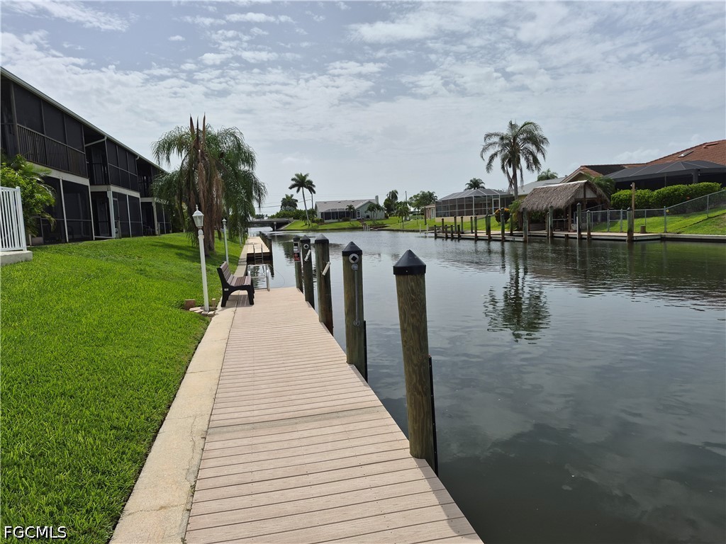 2 Bed Waterfront Home for Sale in Cape Coral, photo 26