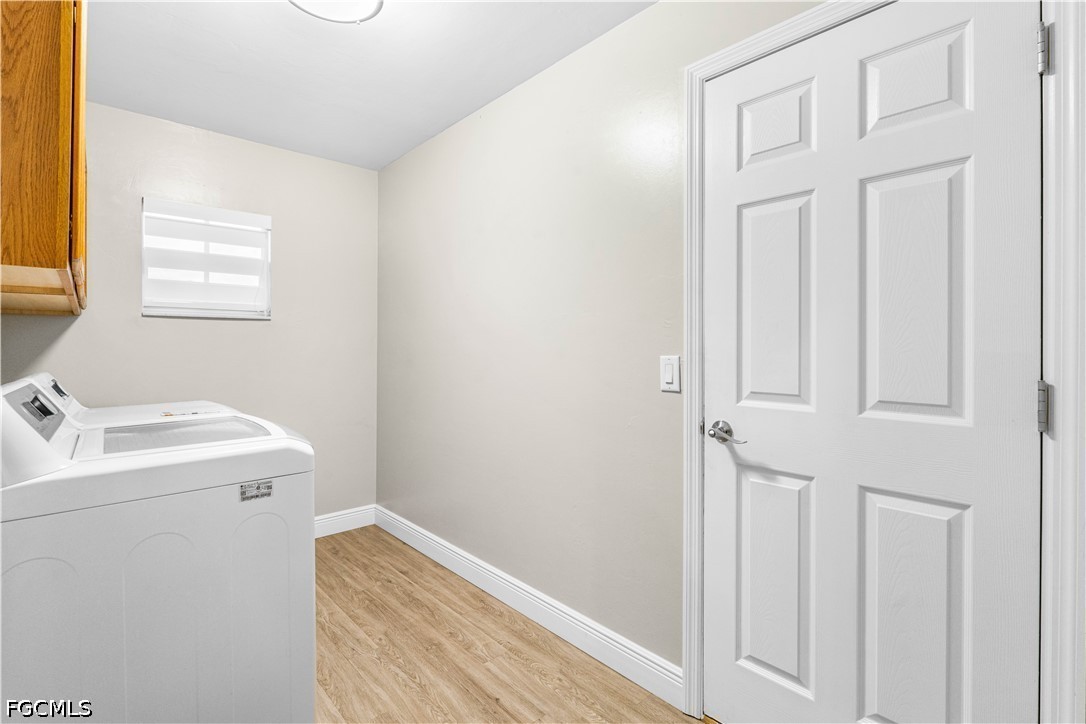 3 Bed SingleFamilyResidence for Sale in Cape Coral, FL — photo 26