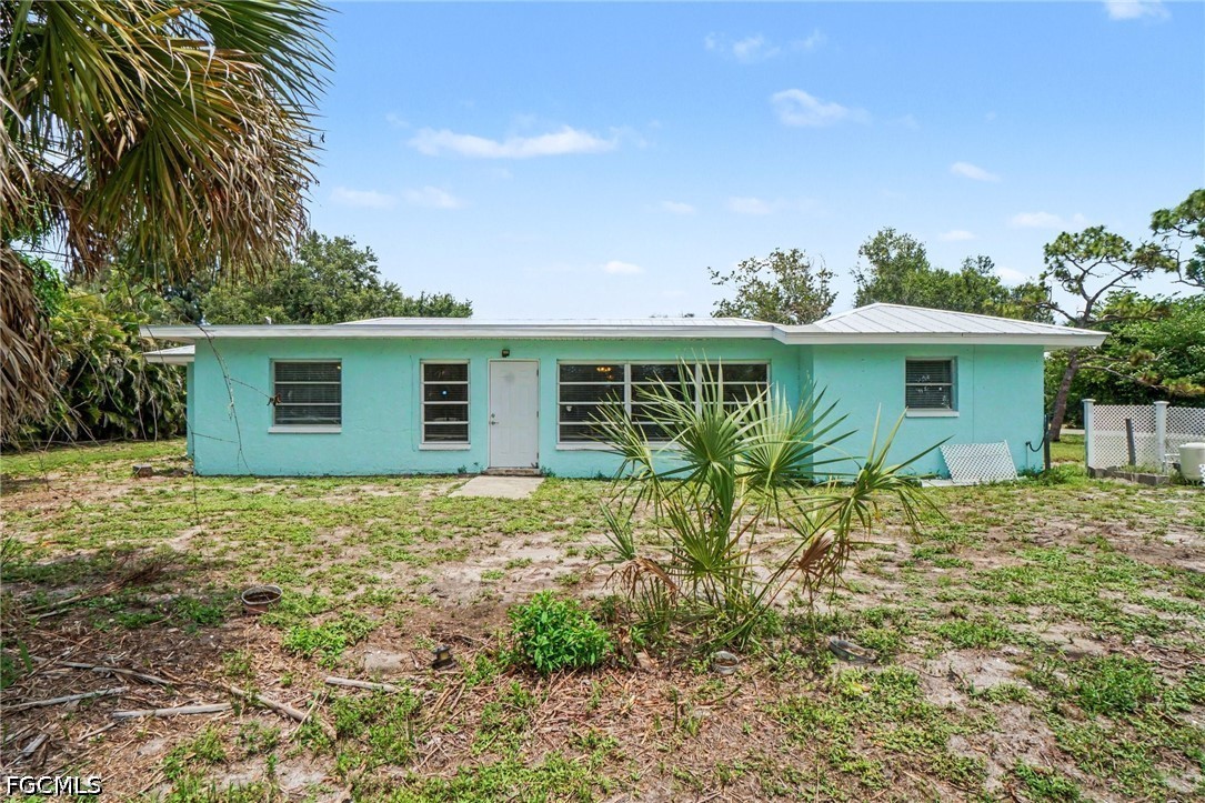 3 Bed SingleFamilyResidence for Sale in Bokeelia, photo 26
