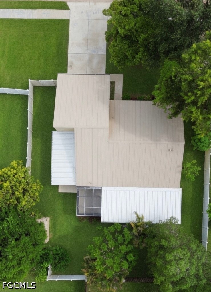 3 Bed SingleFamilyResidence for Sale in Riverdale Shores, FL — photo 26