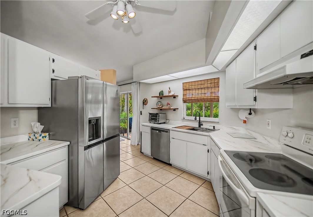 3 Bed SingleFamilyResidence for Sale in Pine Island, FL — photo 26