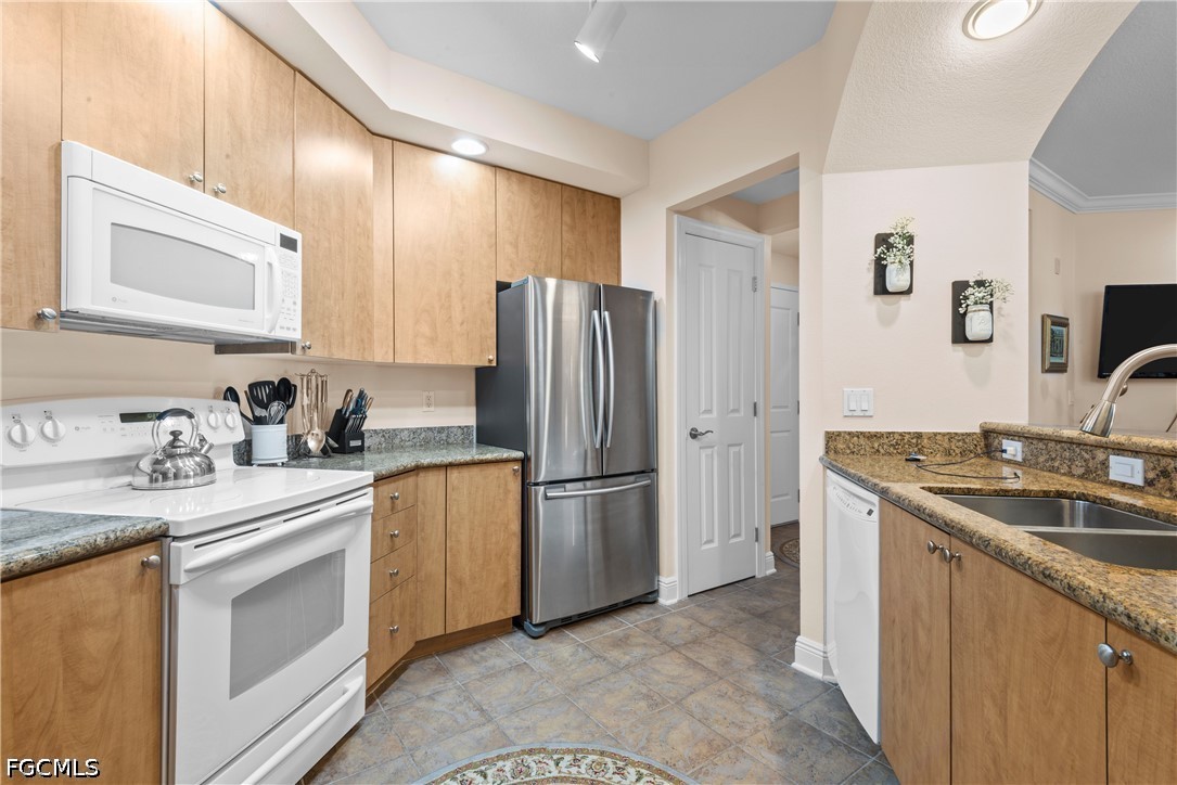 2 Bed Waterfront Home for Sale in Alta Mar, FL — photo 26