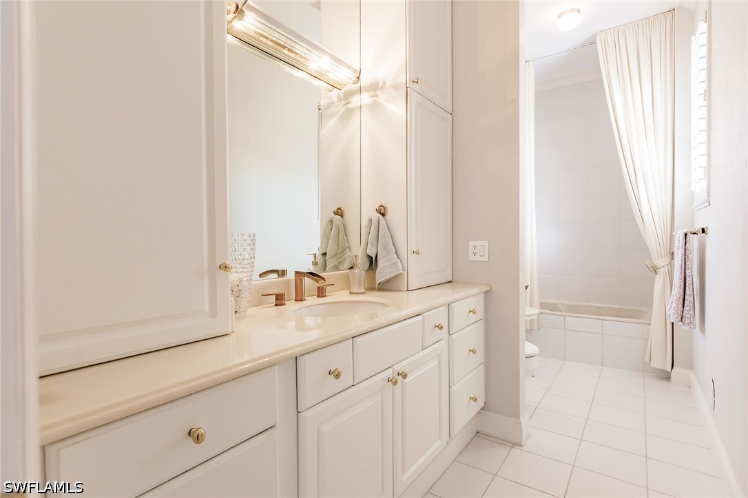 4 Bed SingleFamilyResidence for Sale in Hideaway Beach, FL — photo 26