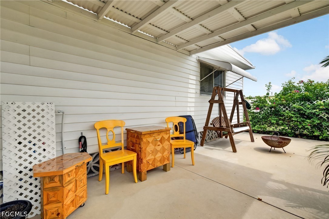 2 Bed ManufacturedHome for Sale in North Fort Myers, FL — photo 26