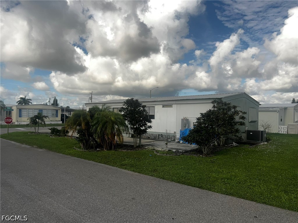 2 Bed ManufacturedHome for Sale in Tamiami Village, FL — photo 26
