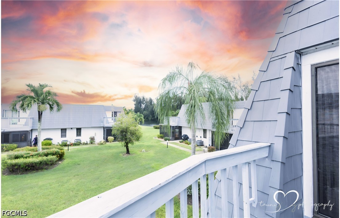 2 Bed SingleFamilyResidence for Sale in Fort Myers, FL — photo 26
