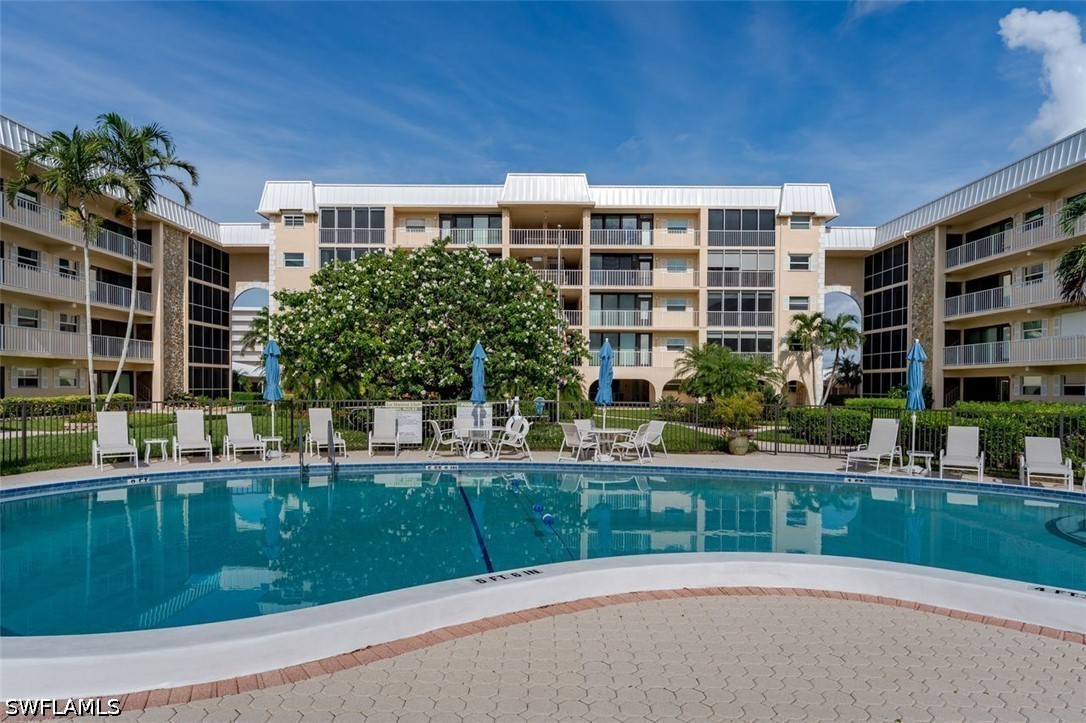 3 Bed Waterfront Home for Sale in La Maison Club, FL, $5,900 — photo 26