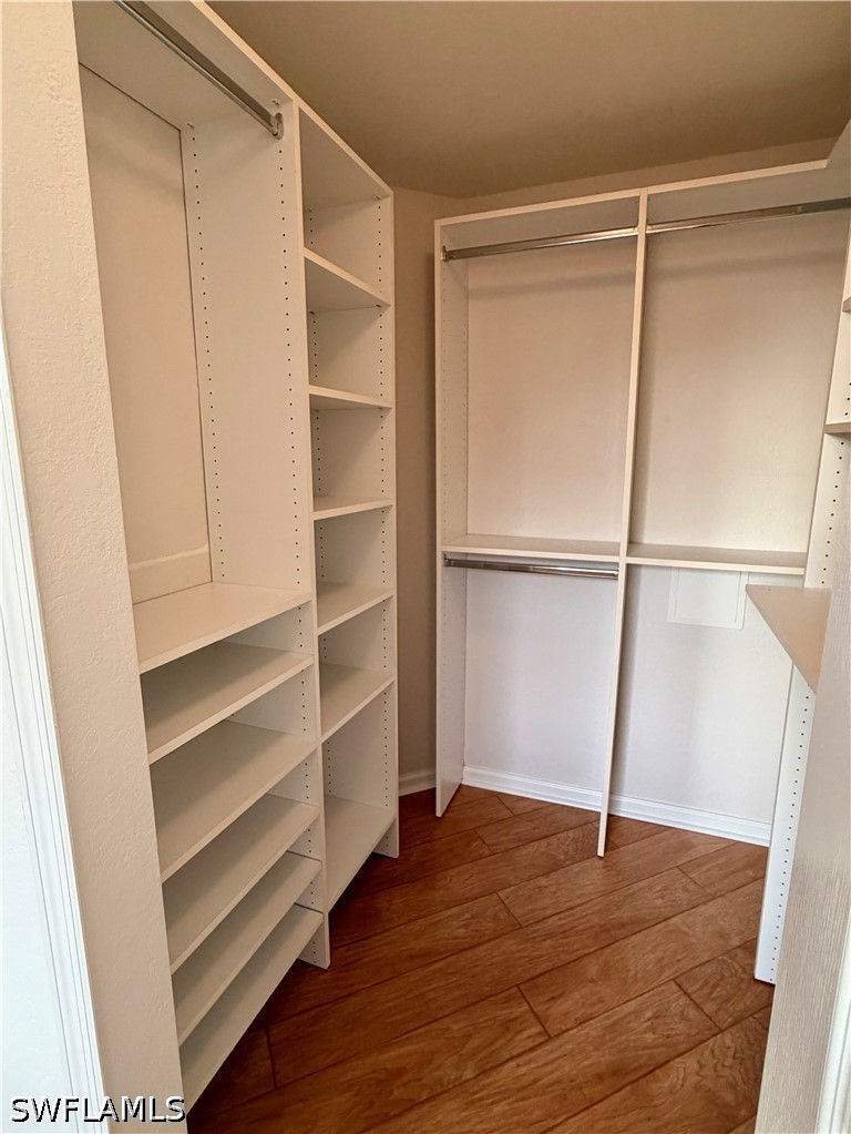 2 Bed Condominium for Sale in Positano Place, FL, $2,100 — photo 26