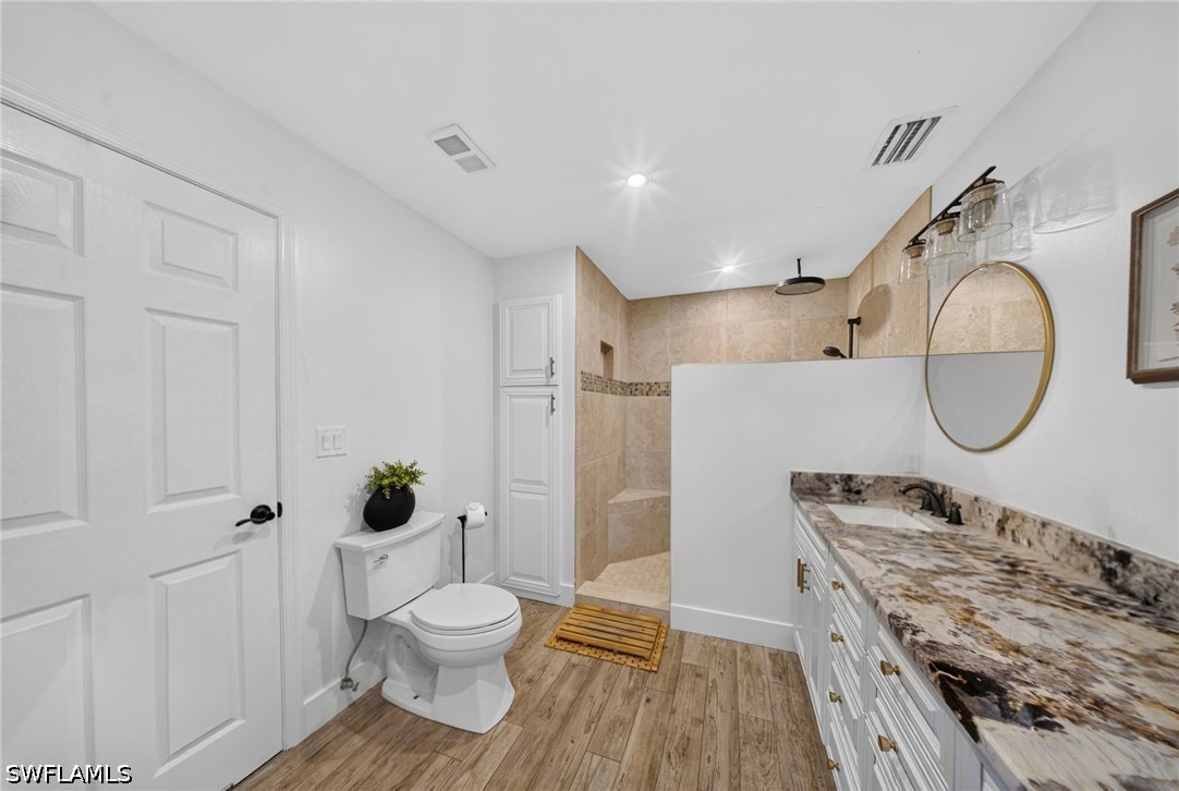 3 Bed SingleFamilyResidence for Sale in Logan Woods, FL — photo 26