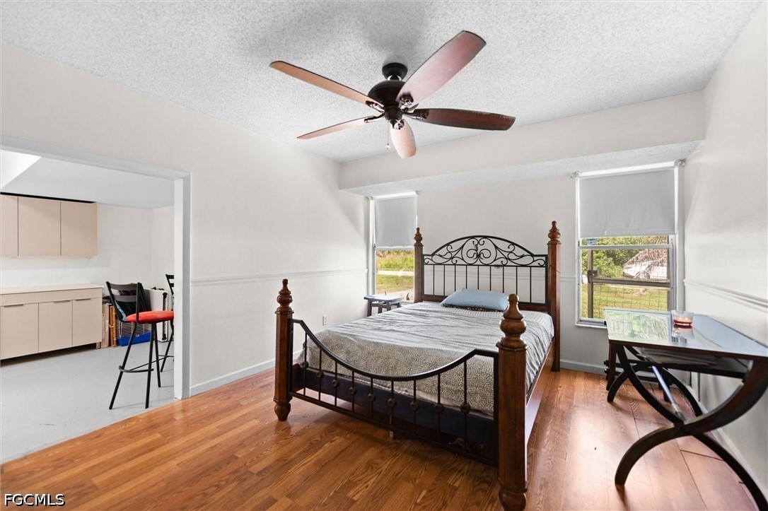 2 Bed SingleFamilyResidence for Sale in Lehigh Acres, photo 26