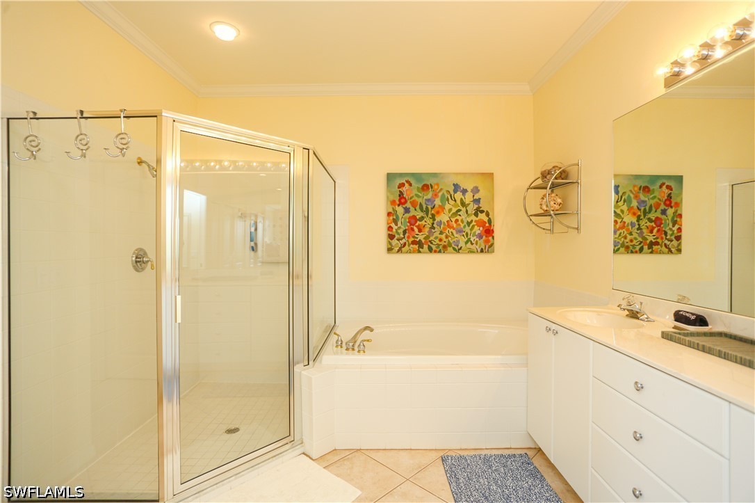 2 Bed Waterfront Home for Sale in Bonita Springs, FL, $7,500 — photo 26