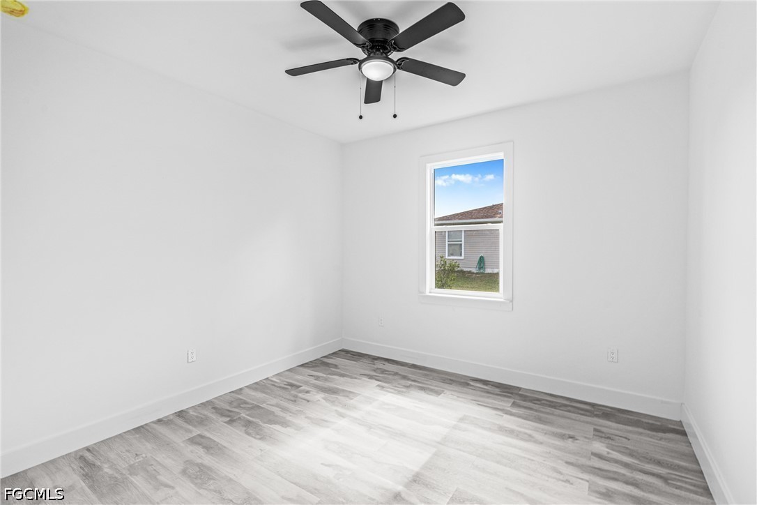3 Bed SingleFamilyResidence for Sale in Fort Myers, FL — photo 26