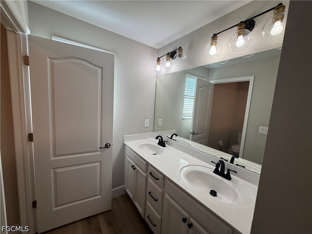 5 Bed Pool Home for Sale in Portico, FL, $677,000 — photo 26