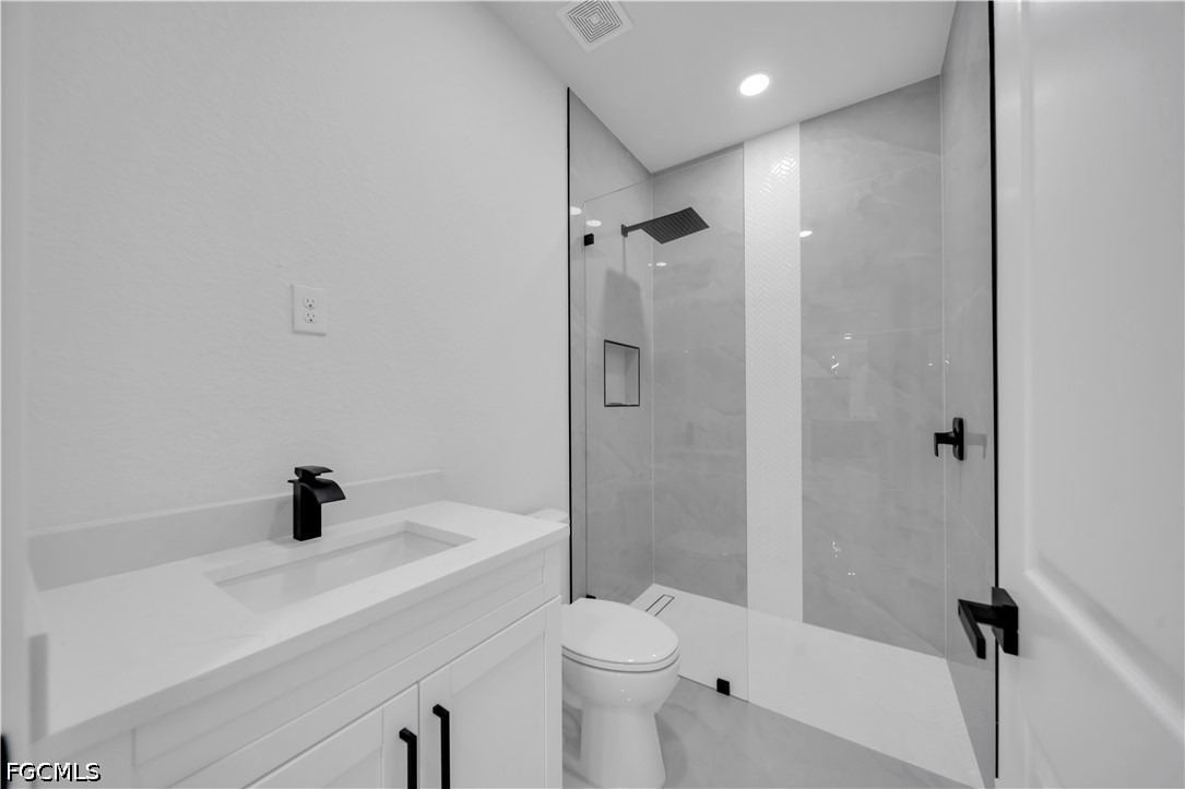 3 Bed SingleFamilyResidence for Sale in Lehigh Acres, FL — photo 26