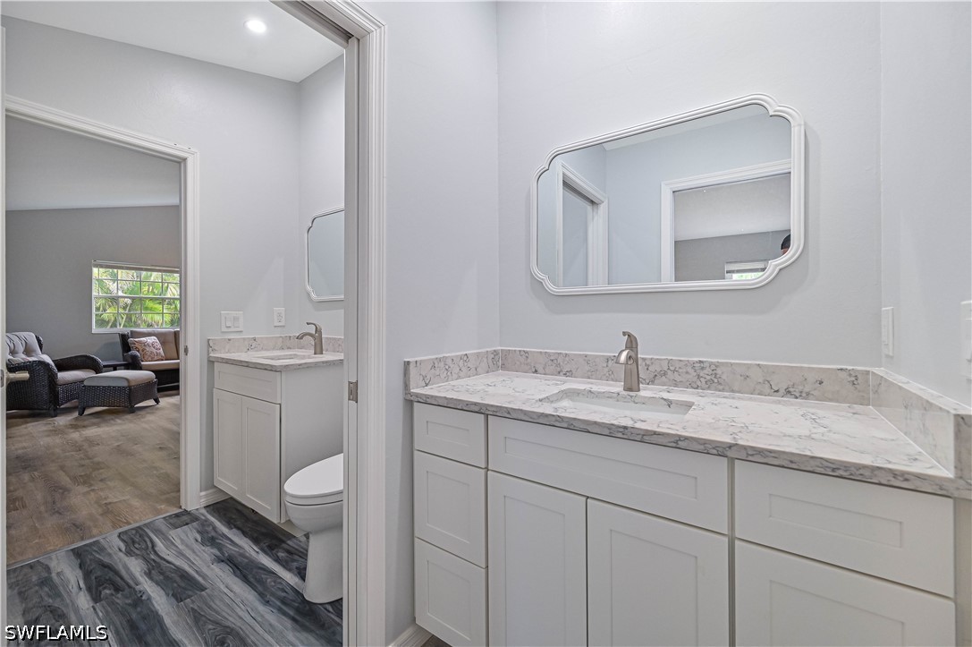 6 Bed Duplex for Sale in Siesta Pines, FL, $775,000 — photo 26