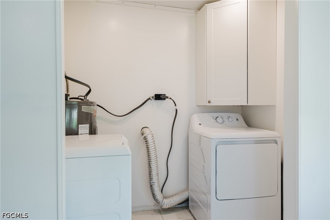 2 Bed Attached for Sale in Pinewood Villas, FL, $160,000 — photo 26