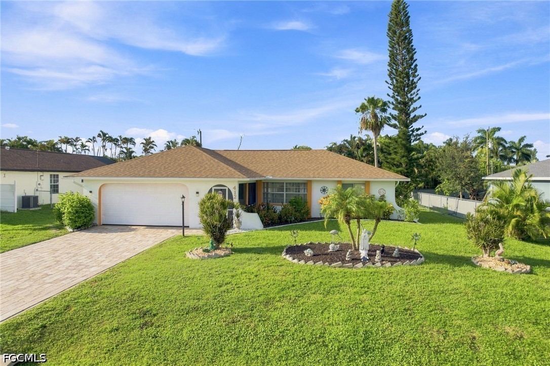 3 Bed Pool Home for Sale in Cape Coral, photo 26