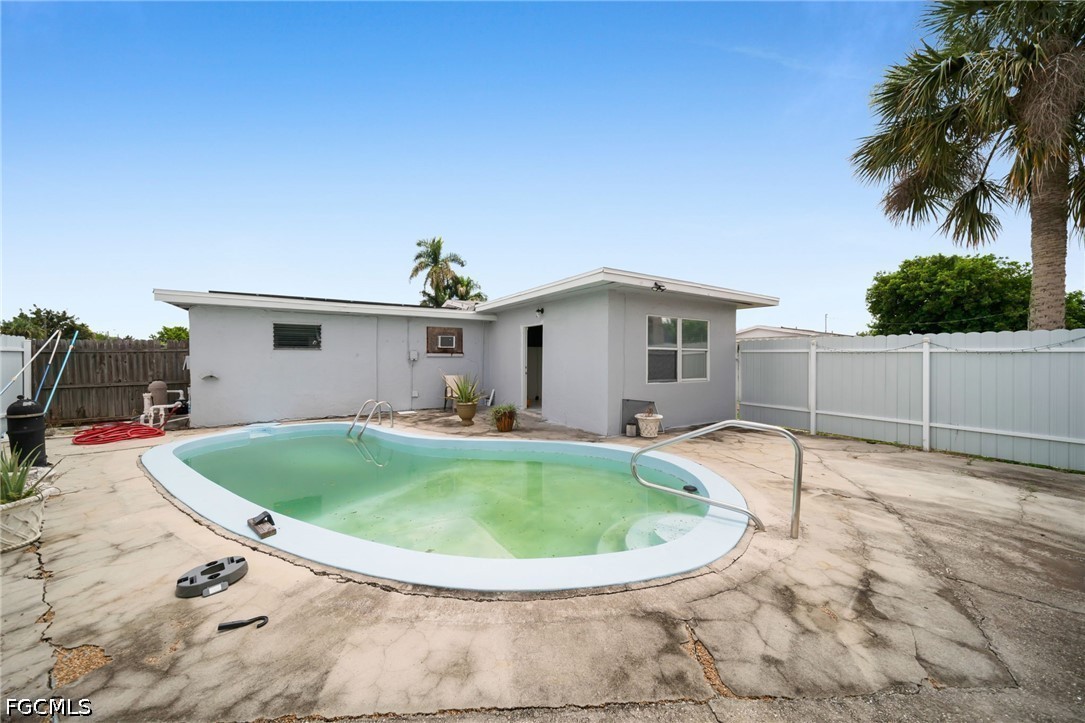 2 Bed Pool Home for Sale in Willow Brook Farms, photo 26