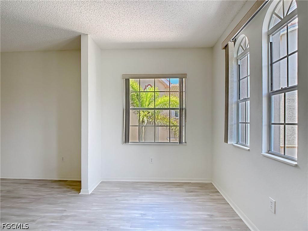 2 Bed Condominium for Sale in Fort Myers, photo 26