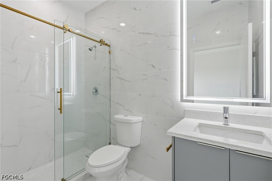4 Bed SingleFamilyResidence for Sale in Port Labelle, photo 26