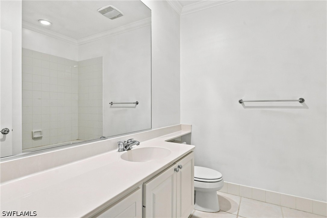 3 Bed Pool Home for Sale in Island Walk, photo 26