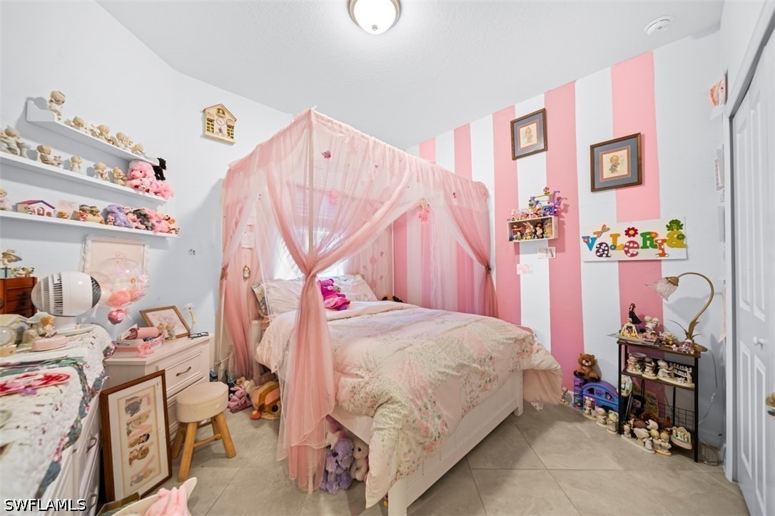 2 Bed Attached for Sale in Naples, photo 26