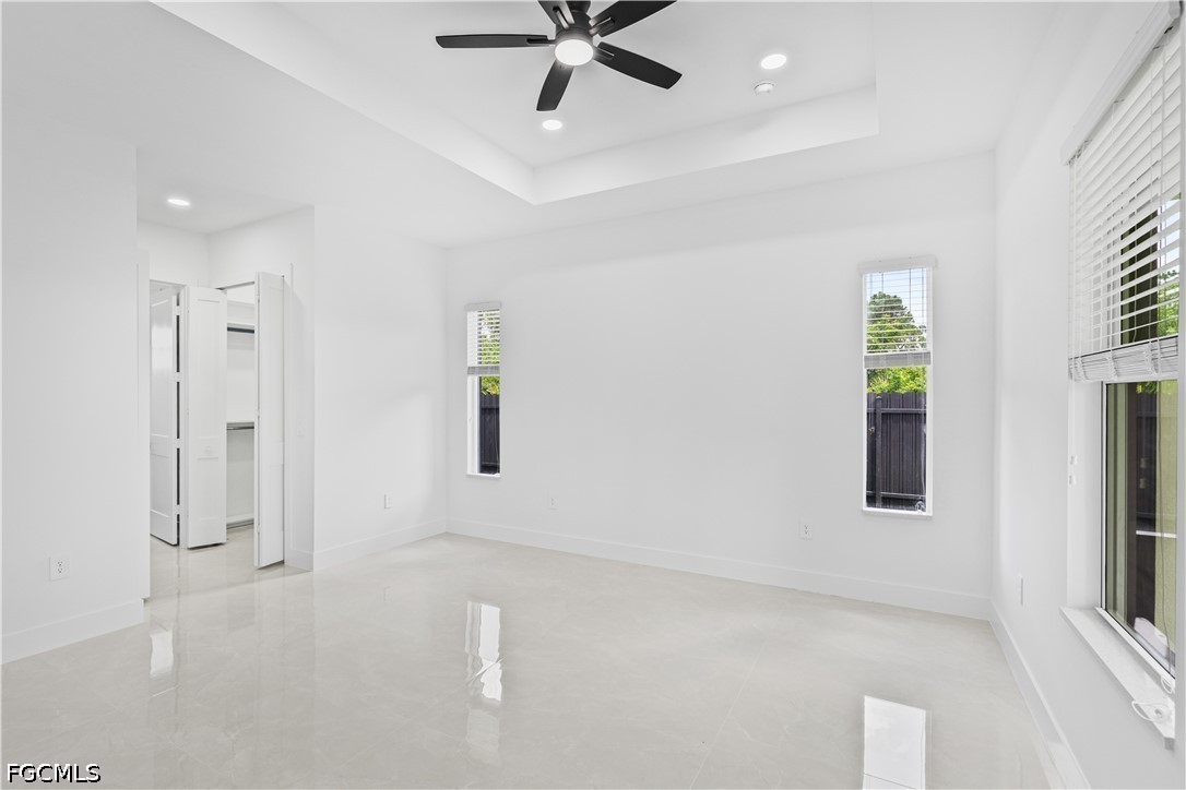 4 Bed SingleFamilyResidence for Sale in Lehigh Acres, photo 26