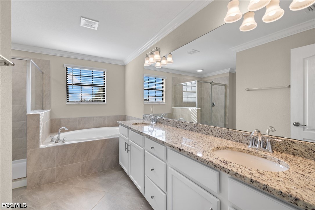 4 Bed SingleFamilyResidence for Sale in Fort Myers, photo 26