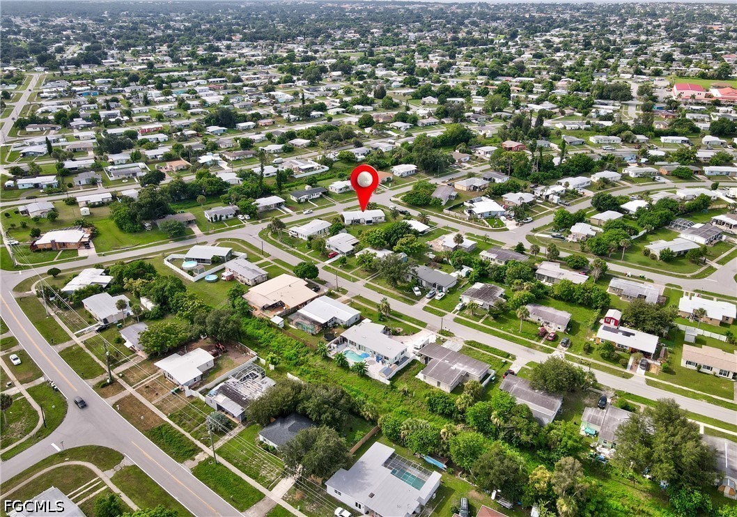 2 Bed SingleFamilyResidence for Sale in Port Charlotte, photo 26