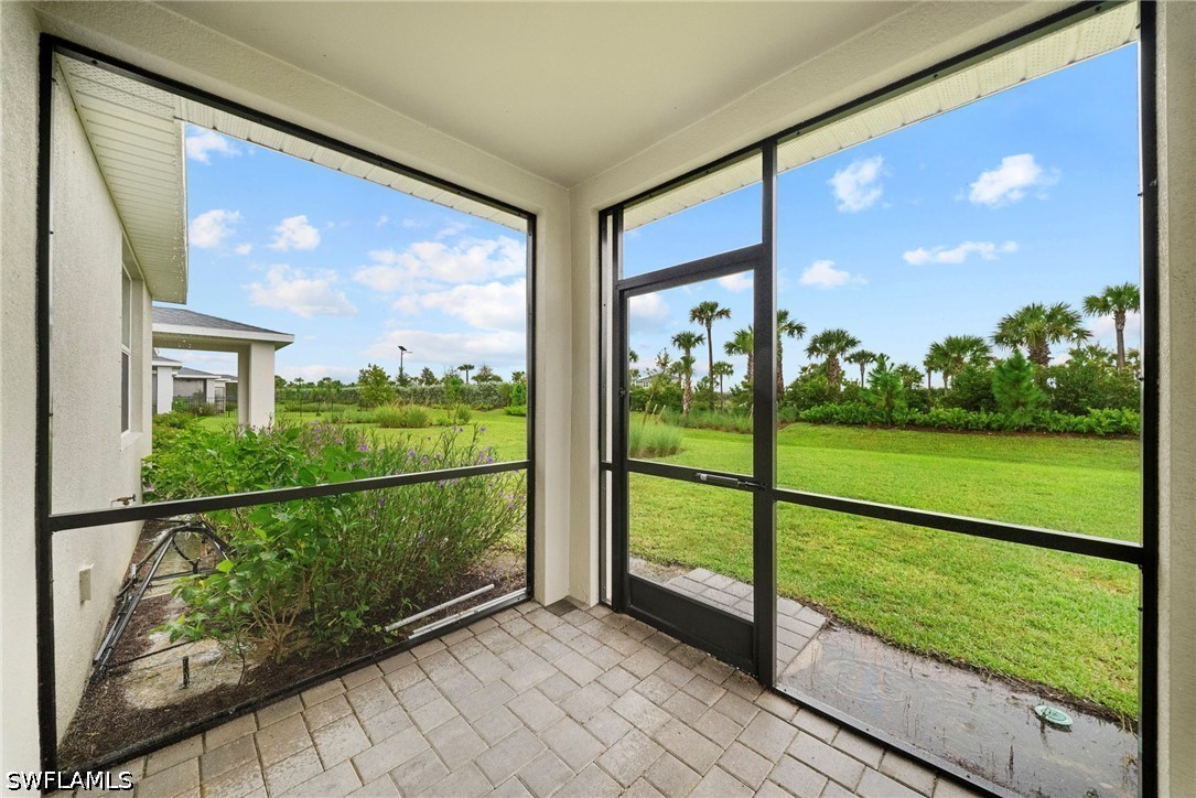 3 Bed SingleFamilyResidence for Sale in Crescent Lakes, photo 26