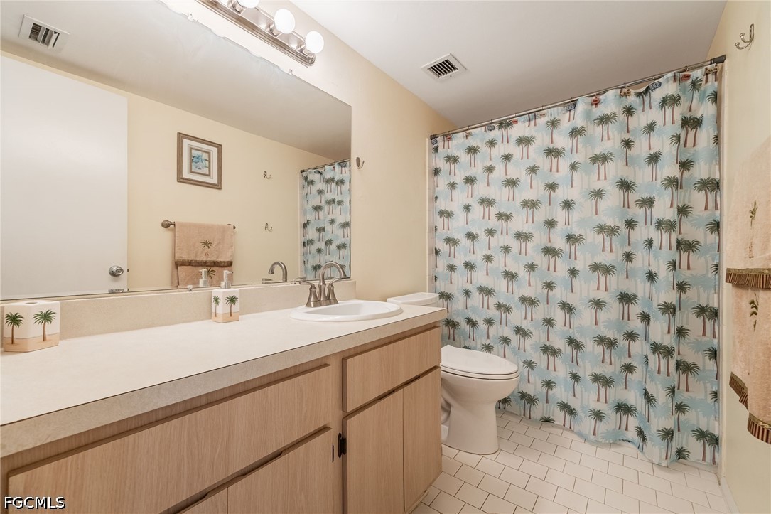 2 Bed Condominium for Sale in Fort Myers, photo 26