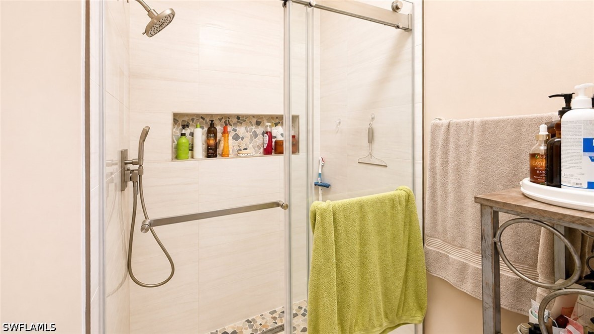 2 Bed Condominium for Sale in Twelve Oaks, photo 26