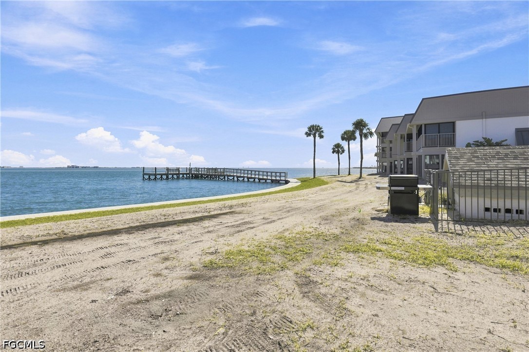 2 Bed Waterfront Home for Sale in Sanibel, photo 26