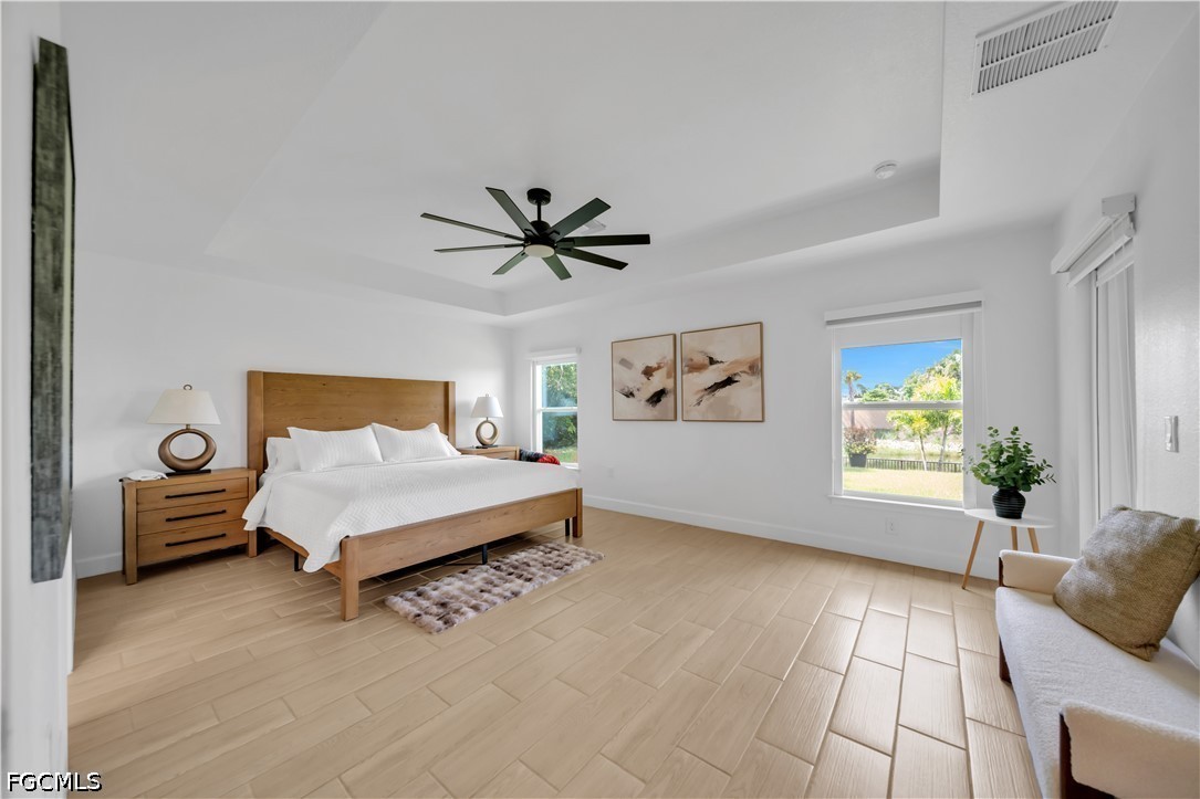 4 Bed Waterfront Home for Sale in Cape Coral, photo 26