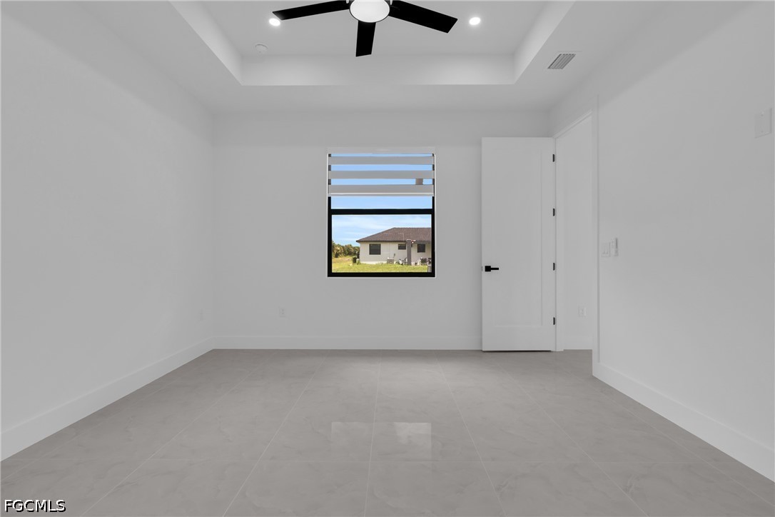 4 Bed SingleFamilyResidence for Sale in Lehigh Acres, photo 26