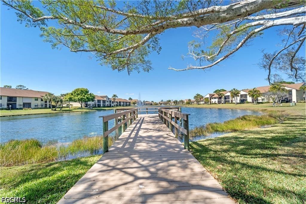 2 Bed Waterfront Home for Sale in Fort Myers, photo 26